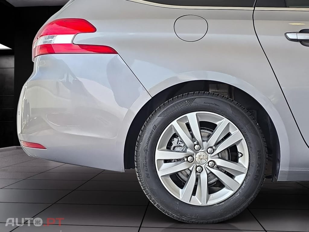 Peugeot 308 SW 1.6 BlueHDi Allure