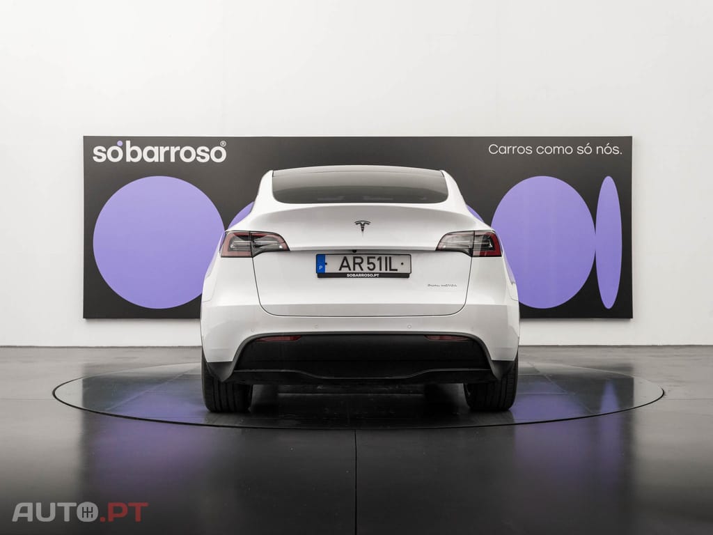 Tesla Model Y Long Range Tração Integral