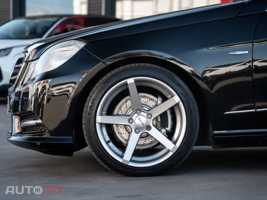 Mercedes-Benz E 220 BlueTEC 9G-TRONIC Avantgarde