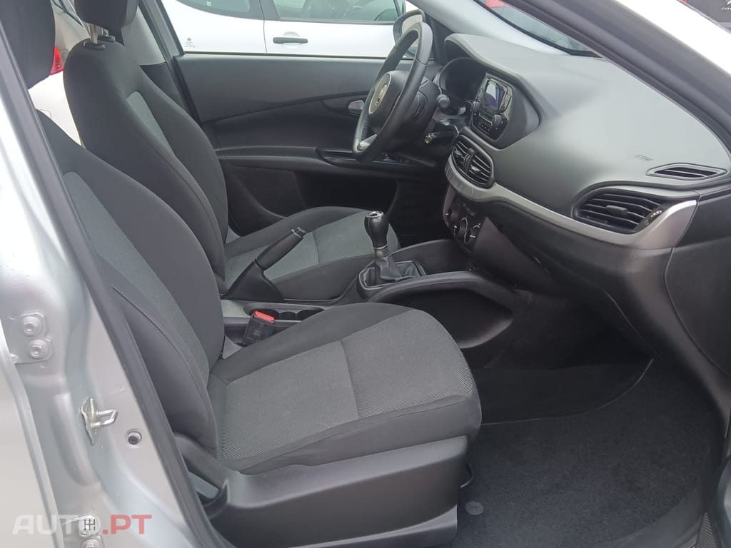 Fiat Tipo 1.3 M-Jet Pop