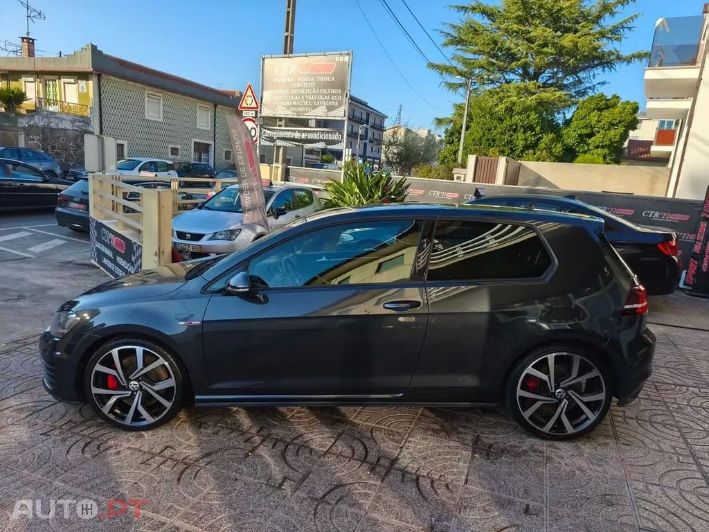 Volkswagen Golf  Gti Performance Bluemotion