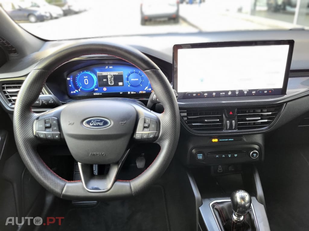 Ford Focus SW 1.0 EcoBoost MHEV ST-Line X