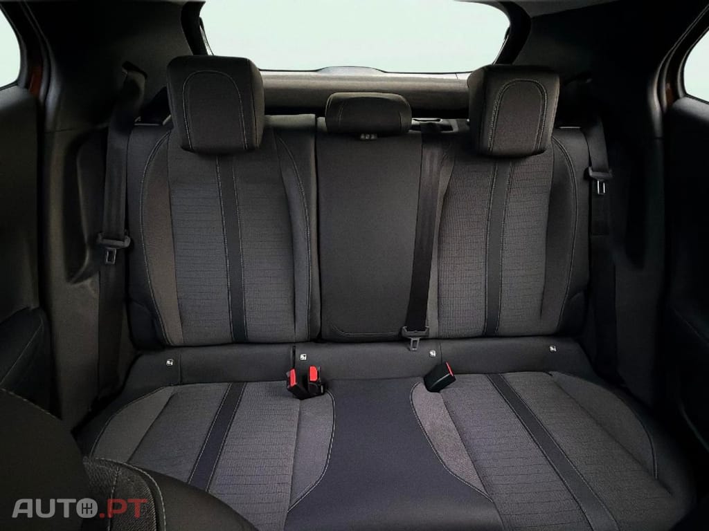 Peugeot 2008 1.2 PureTech Allure EAT8