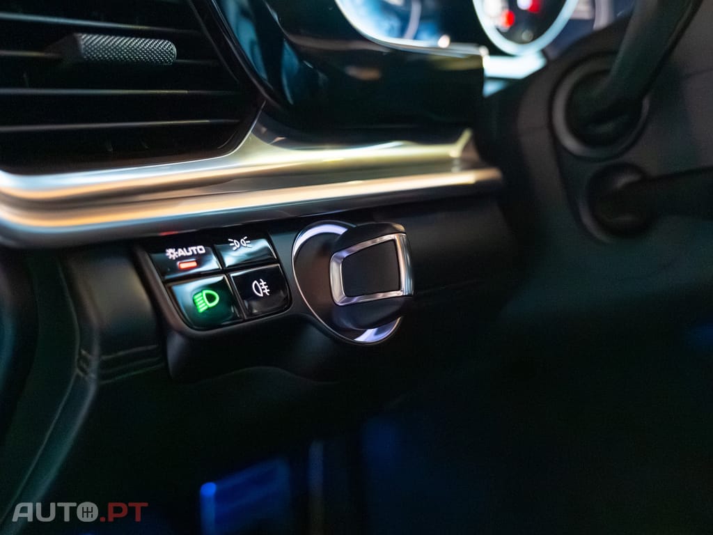 Porsche Panamera 4 E-Hybrid