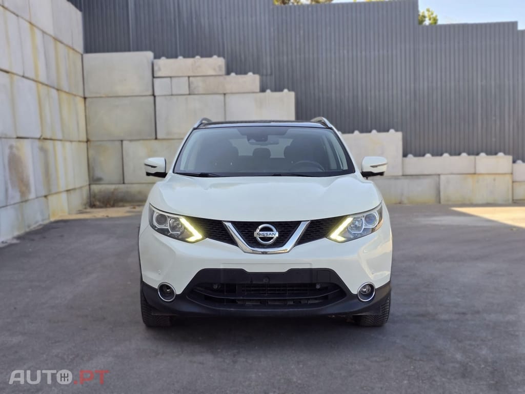 Nissan Qashqai 1.5 dCi N-Connecta 18 RS+PS