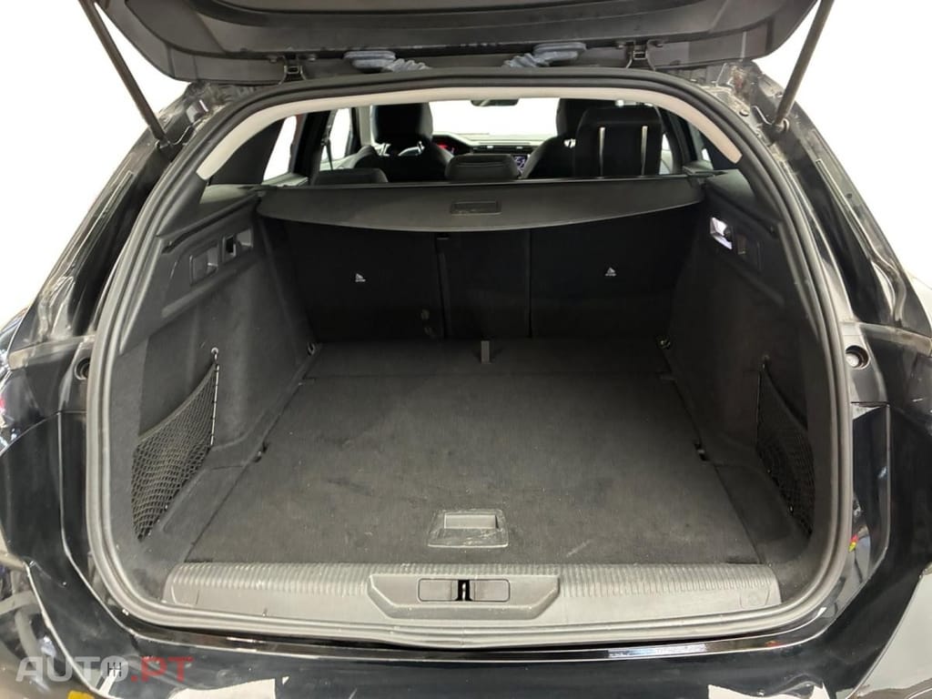 Peugeot 308 SW 1.2 PureTech Allure EAT8