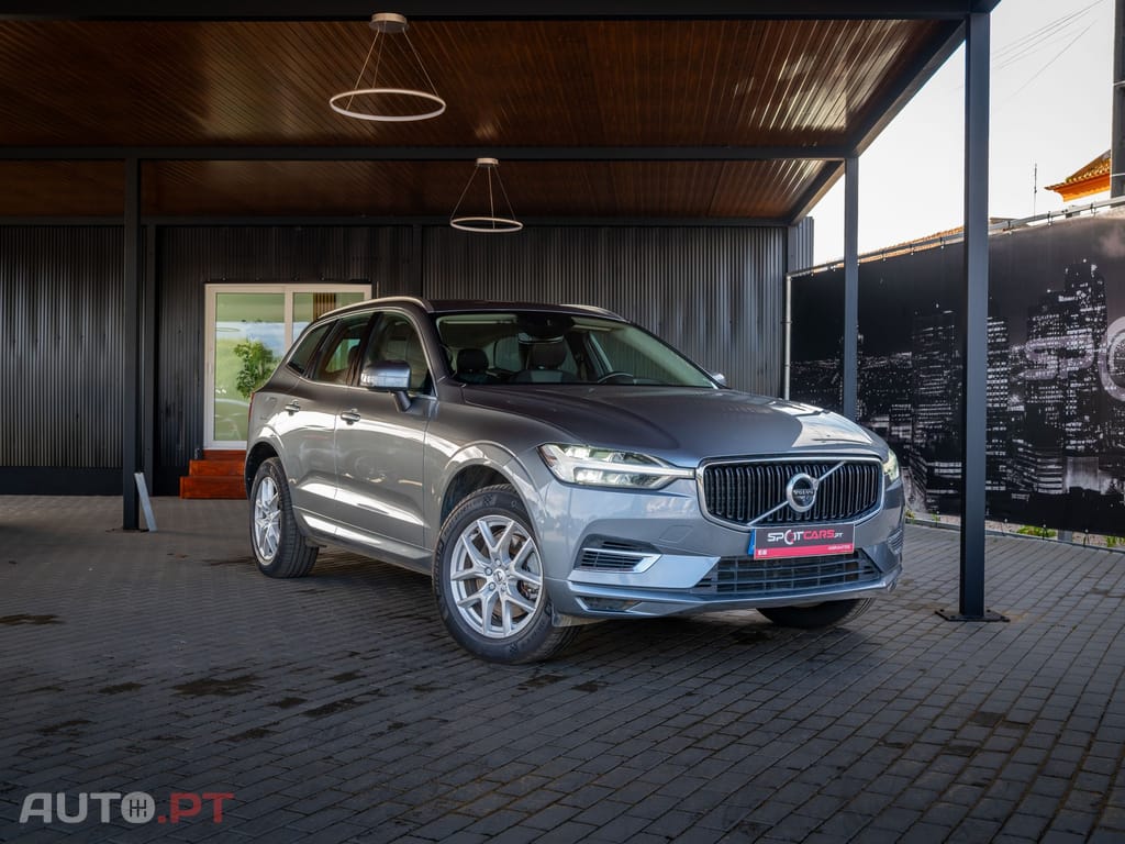 Volvo XC60 2.0 T8 PHEV Momentum Plus AWD