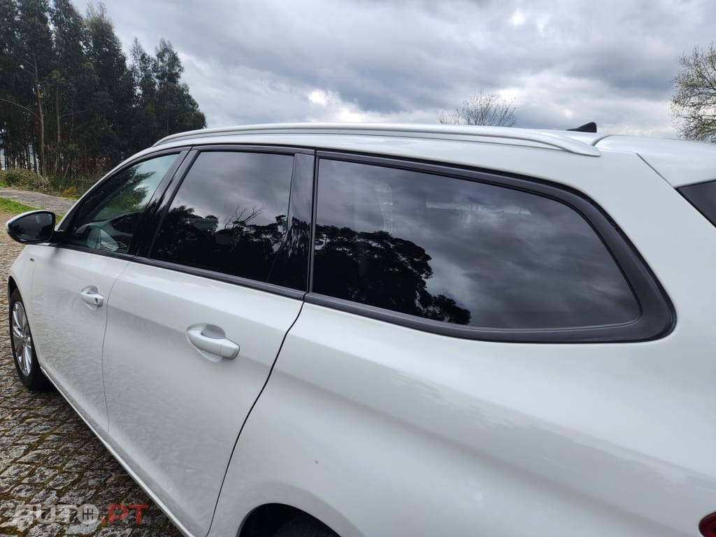 Peugeot 308 SW 1.5 BlueHDi Style
