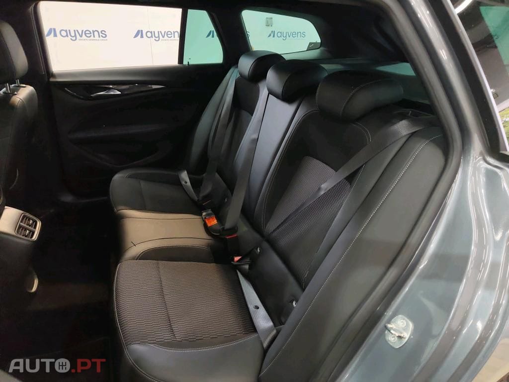 Opel Insignia 2.0 D GS Line