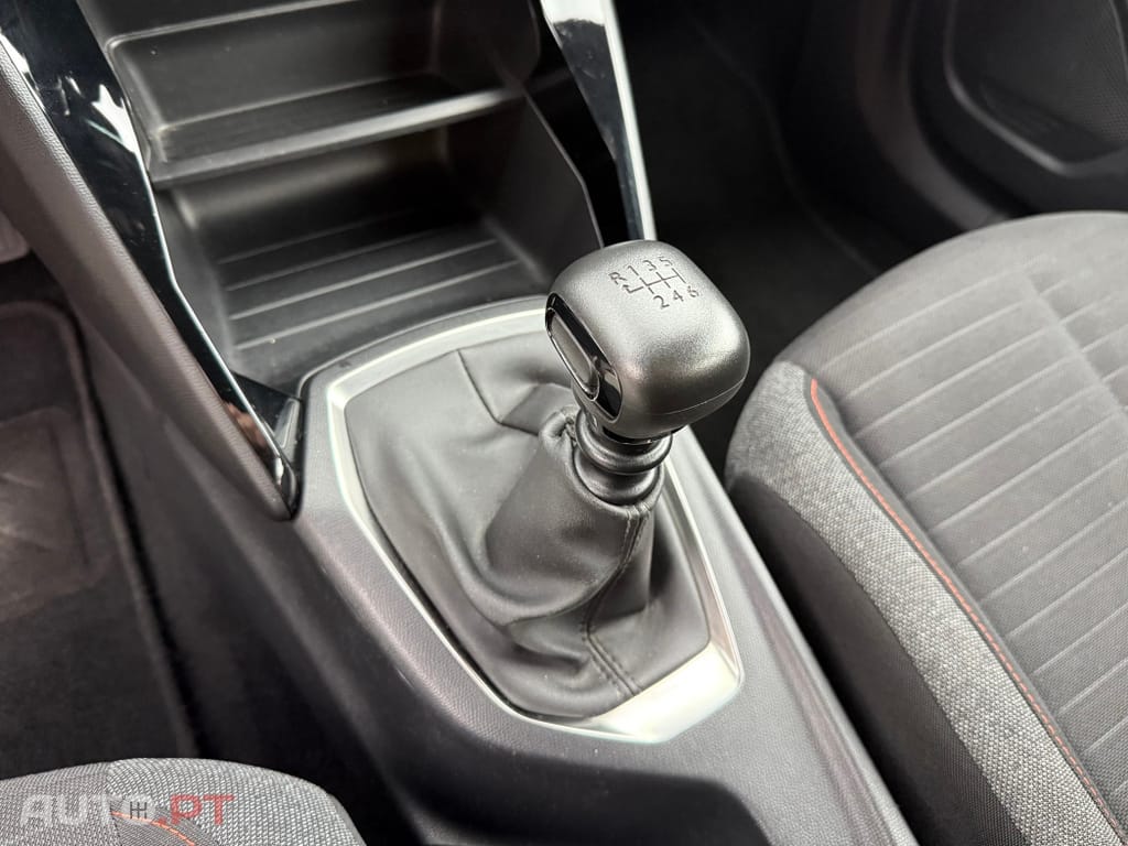 Peugeot 2008 PureTech 100 Stop&Start Active Pack