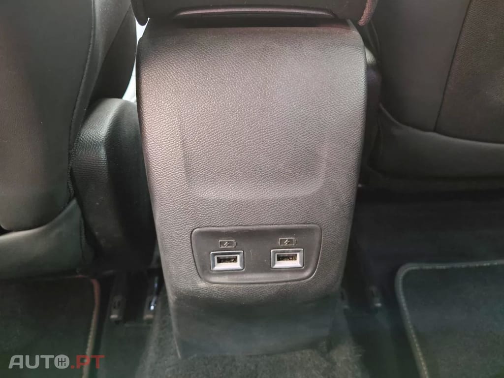 Peugeot E-208 50 kWh GT Line