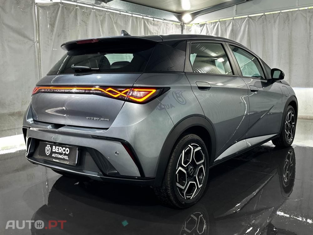 BYD Dolphin 60.4 kWh Design