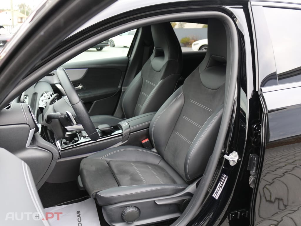 Mercedes-Benz A 250 e AMG Line