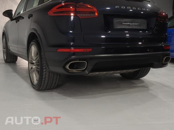 Porsche Cayenne Platinum Edition