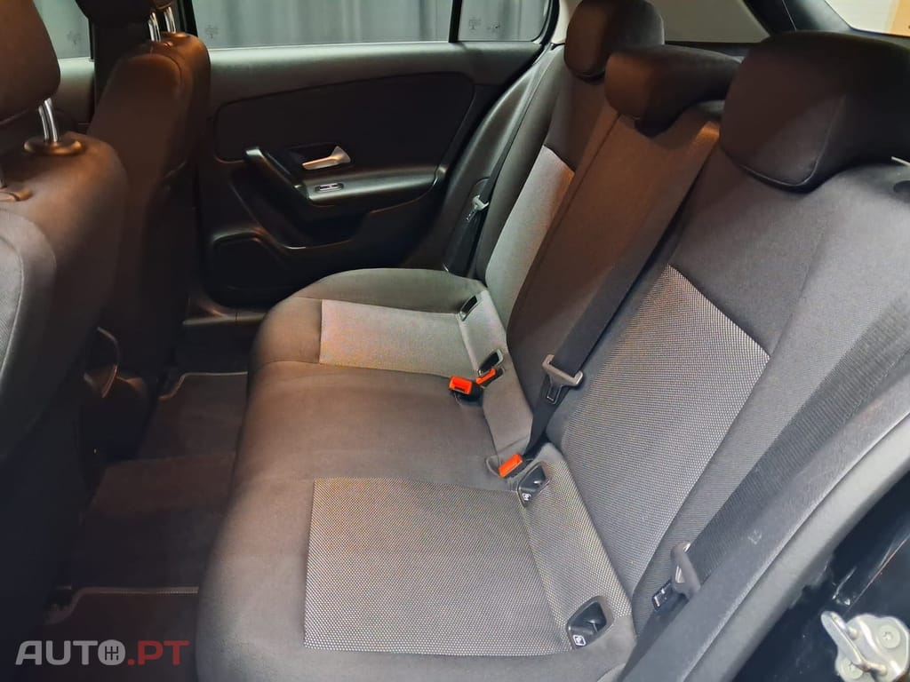 Mercedes-Benz A 180 Business Solution