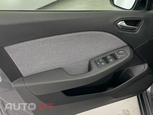 Renault Clio TCe 90 Techno