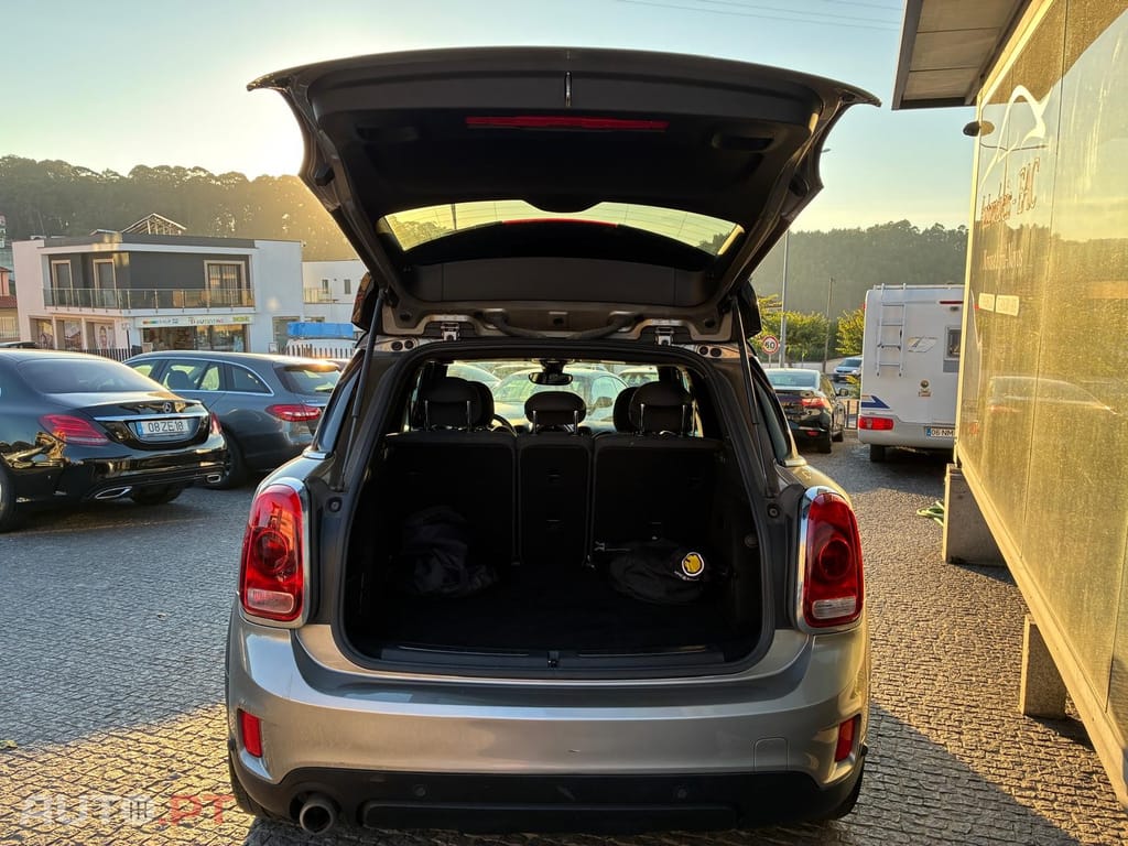 MINI Countryman Cooper S E ALL4 Auto