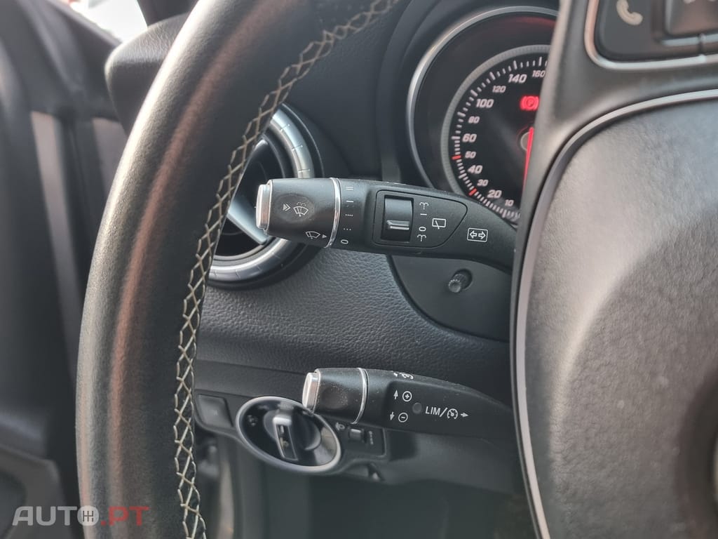Mercedes-Benz CLA 180 d
