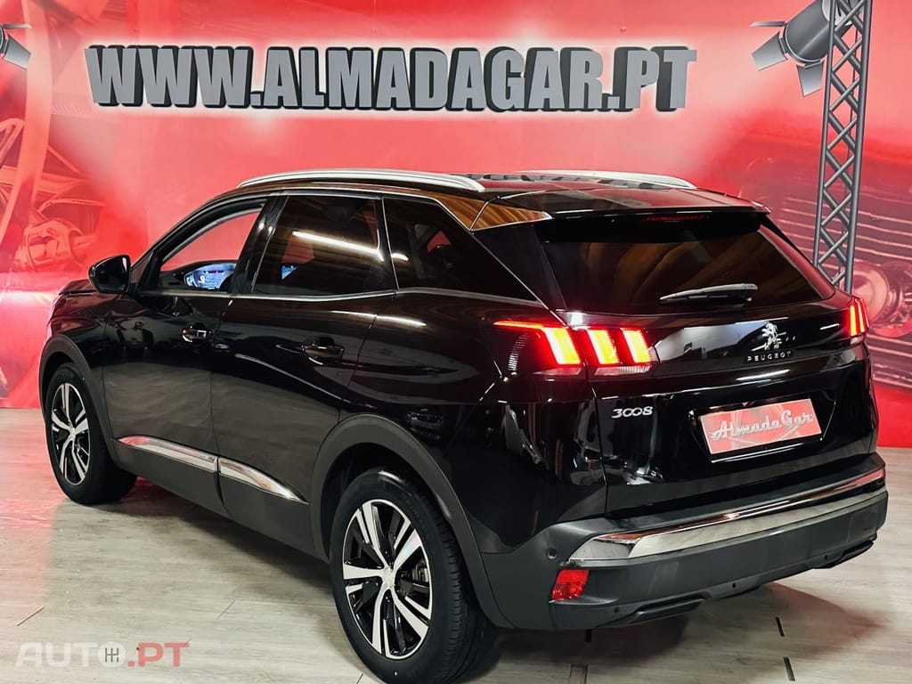 Peugeot 3008 1.2 PureTech Allure