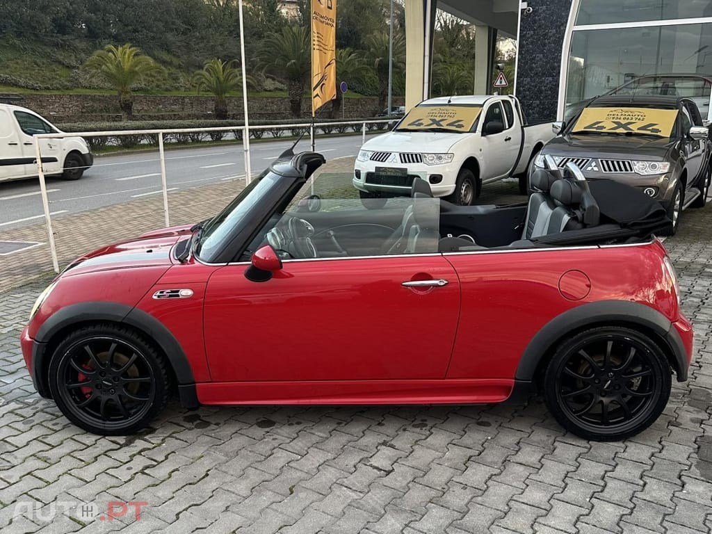 MINI Cabrio John Cooper Works