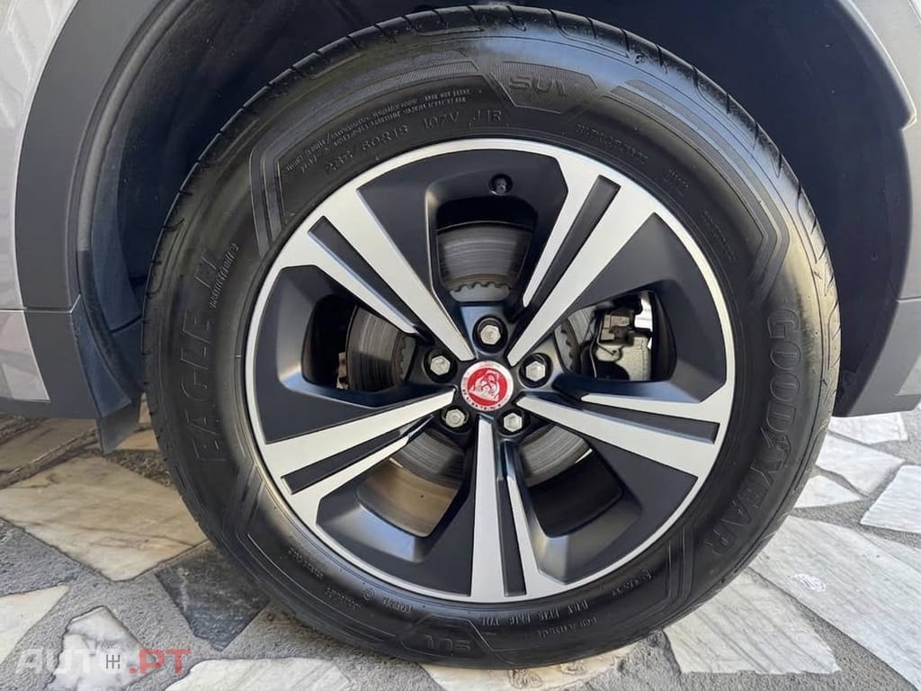 Jaguar E-Pace 1.5 P300e R-Dynamic HSE AWD Aut.