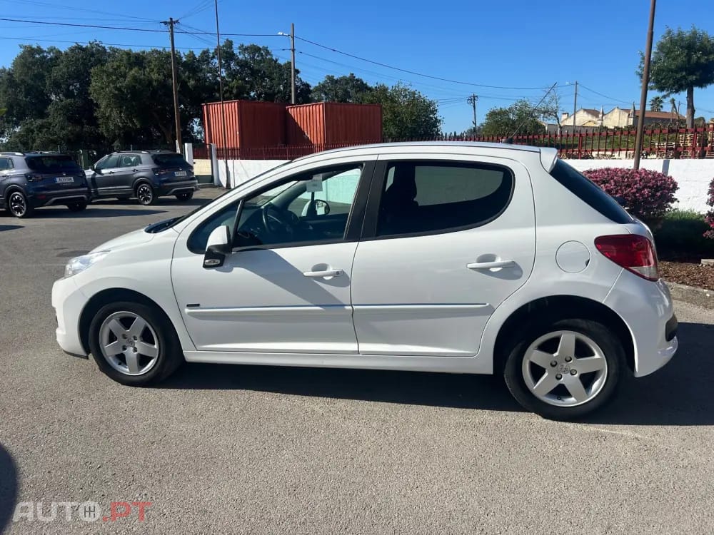 Peugeot 207 1.4 16V Sportium