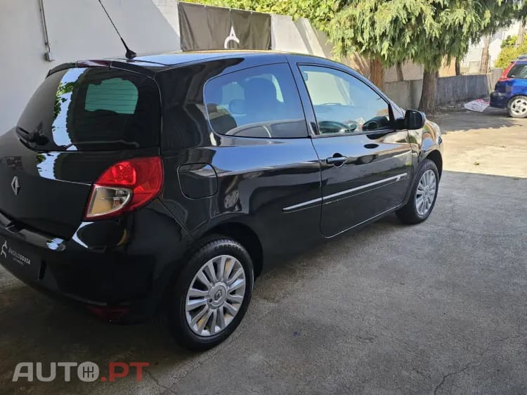 Renault Clio 1.2 TCE GT J15