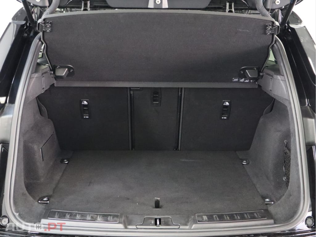 Land Rover Evoque 1.5 P300e AWD R-Dynamic S Auto