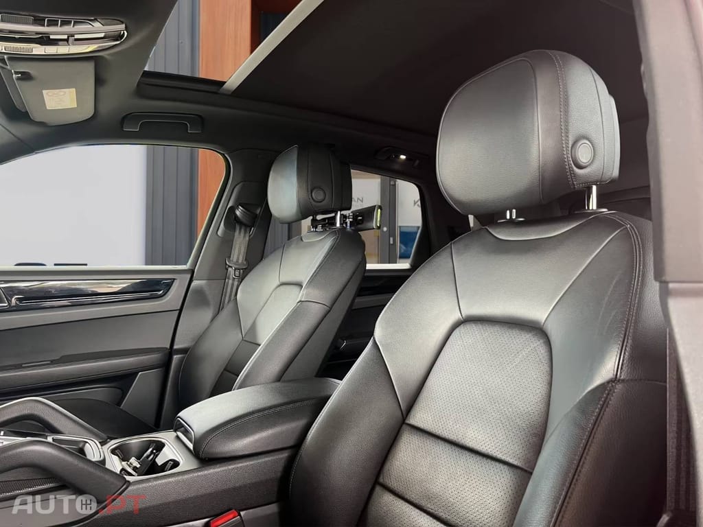 Porsche Cayenne E-Hybrid Sport Design