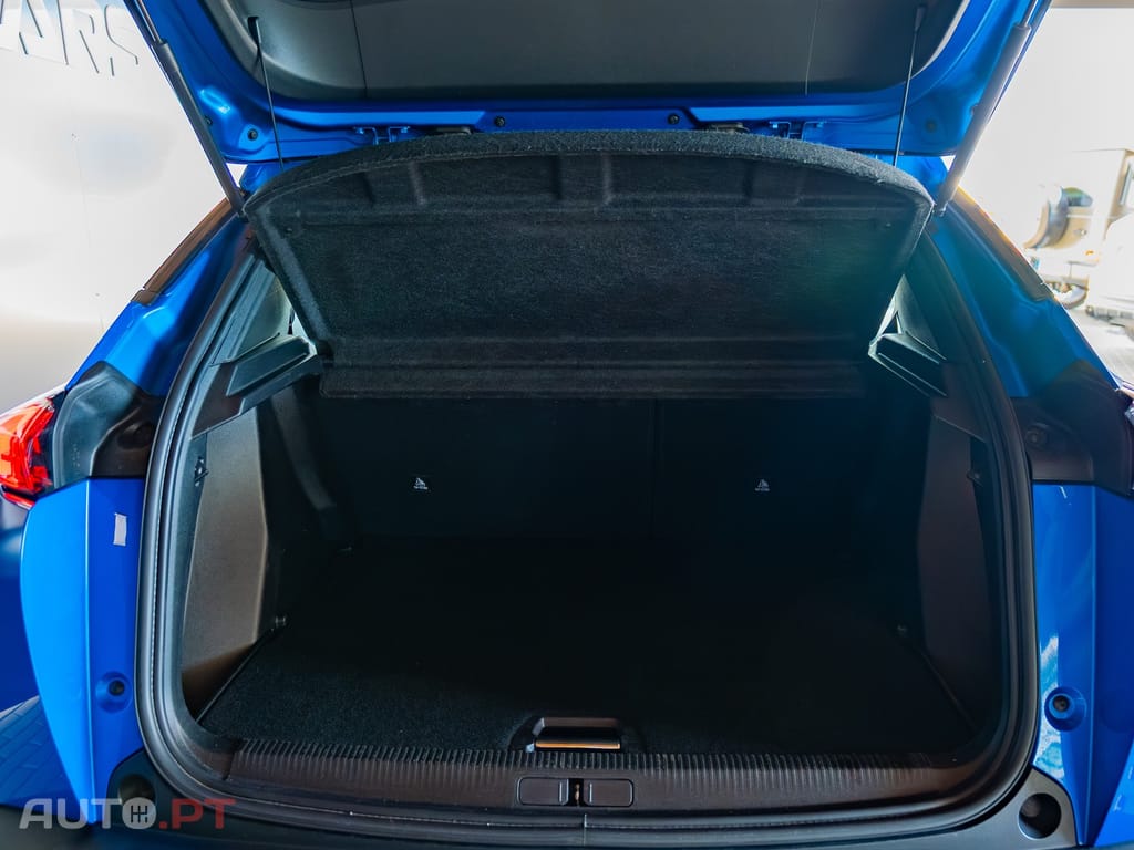 Peugeot 2008 1.2 PureTech Allure Pack