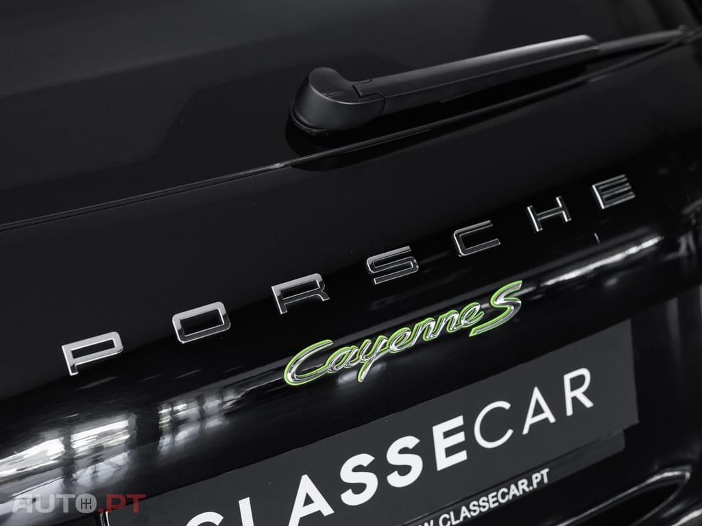 Porsche Cayenne S E-Hybrid