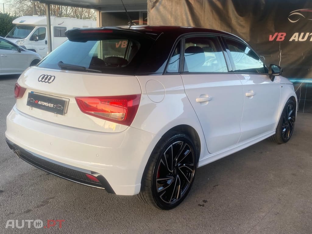 Audi A1 1.6 TDi S-line