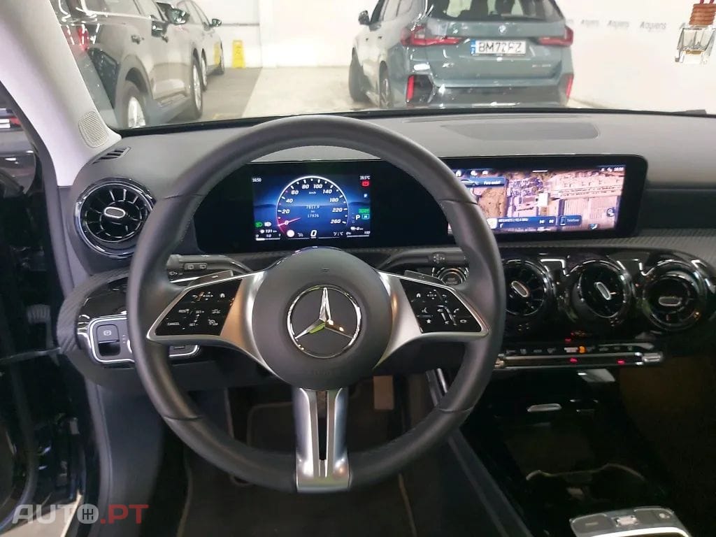 Mercedes-Benz A 250 e