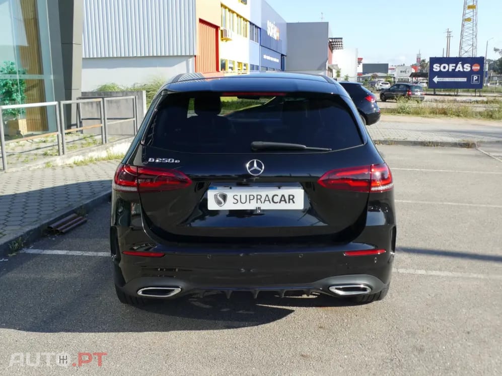 Mercedes-Benz B 250 e AMG Line