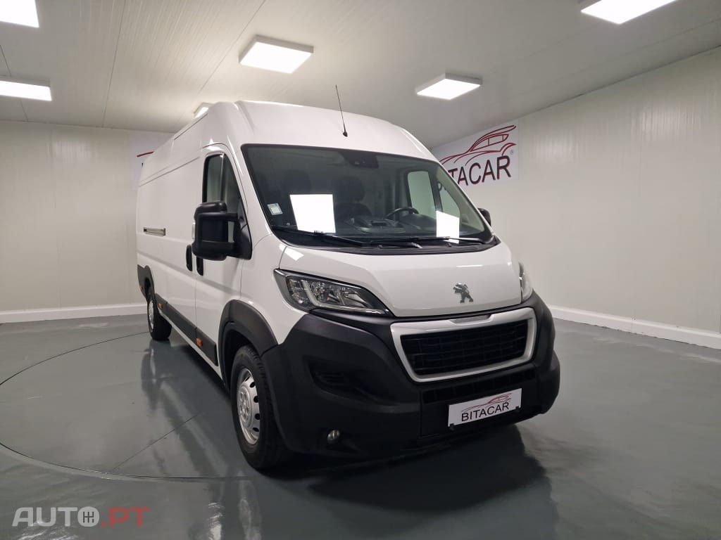 Peugeot Boxer 2.2 BlueHDi 435 L4H2 Premium