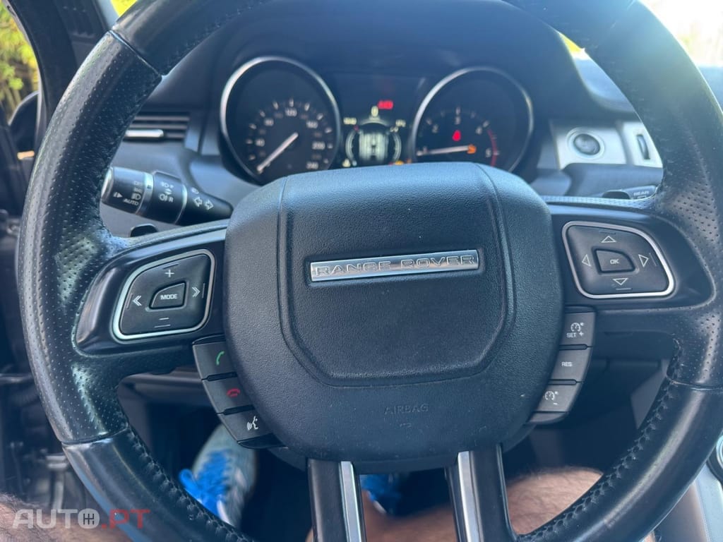 Land Rover Range Rover 2.0 TD4 HSE Dynamic Auto