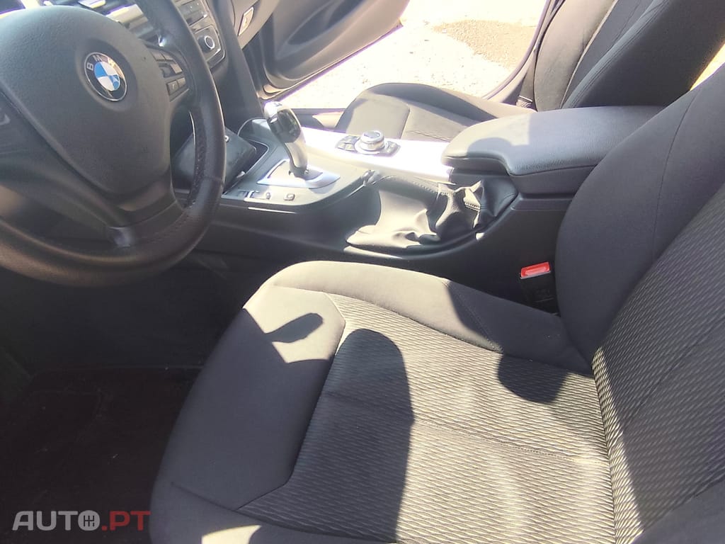 BMW 320 Edifence