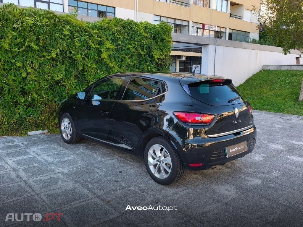 Renault Clio (Energy) TCe 90 Start & Stop LIMITED