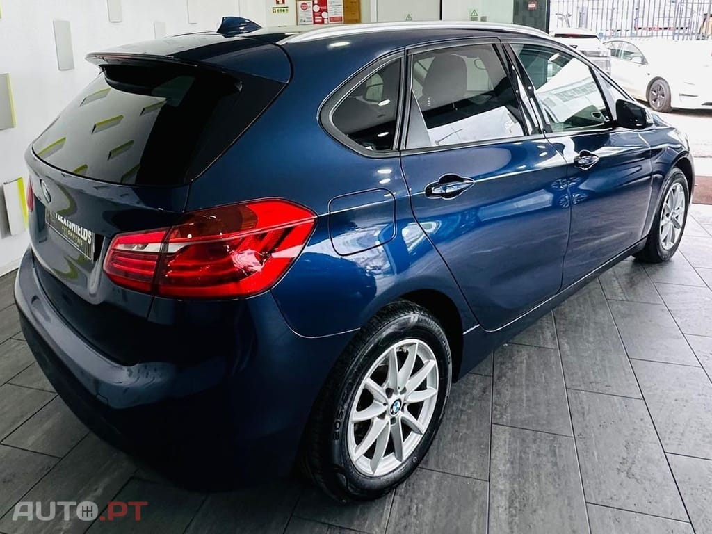 BMW 216 d Advantage