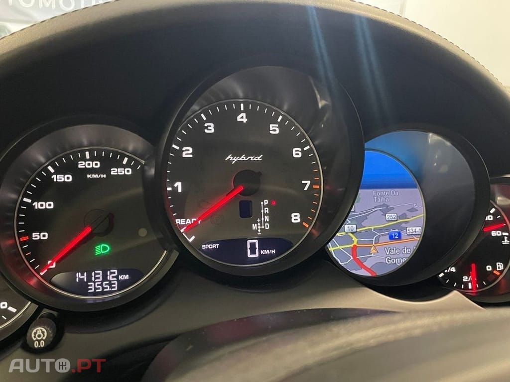 Porsche Cayenne S Hybrid