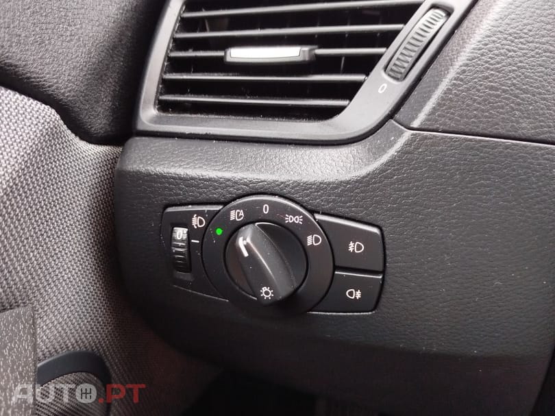 BMW X1 18 d xDrive xLine