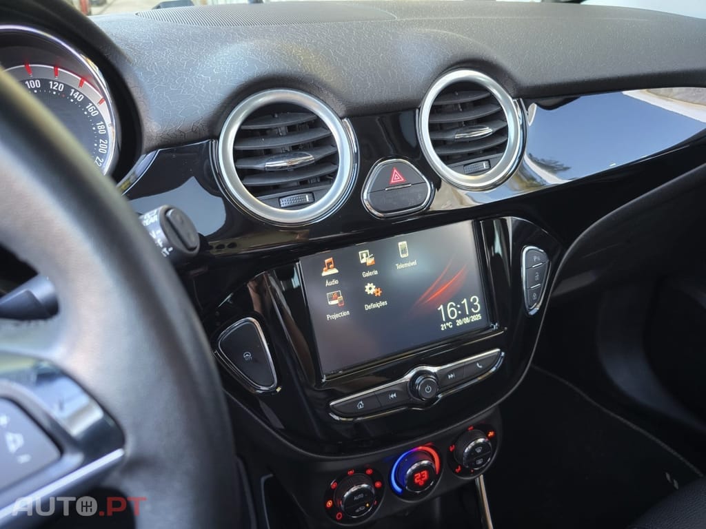 Opel Adam 1.2 Glam