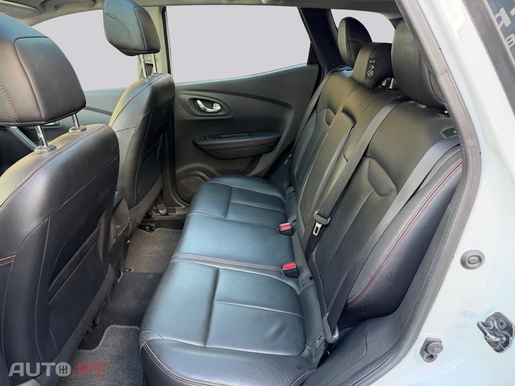 Renault Kadjar 1.2 TCe DCT Energy Black Edition