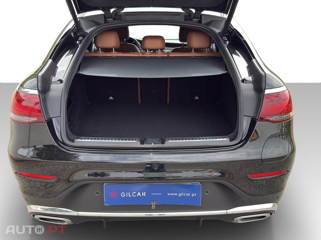 Mercedes-Benz GLC 300 Coupe de 4Matic 9G-TRONIC AMG Line