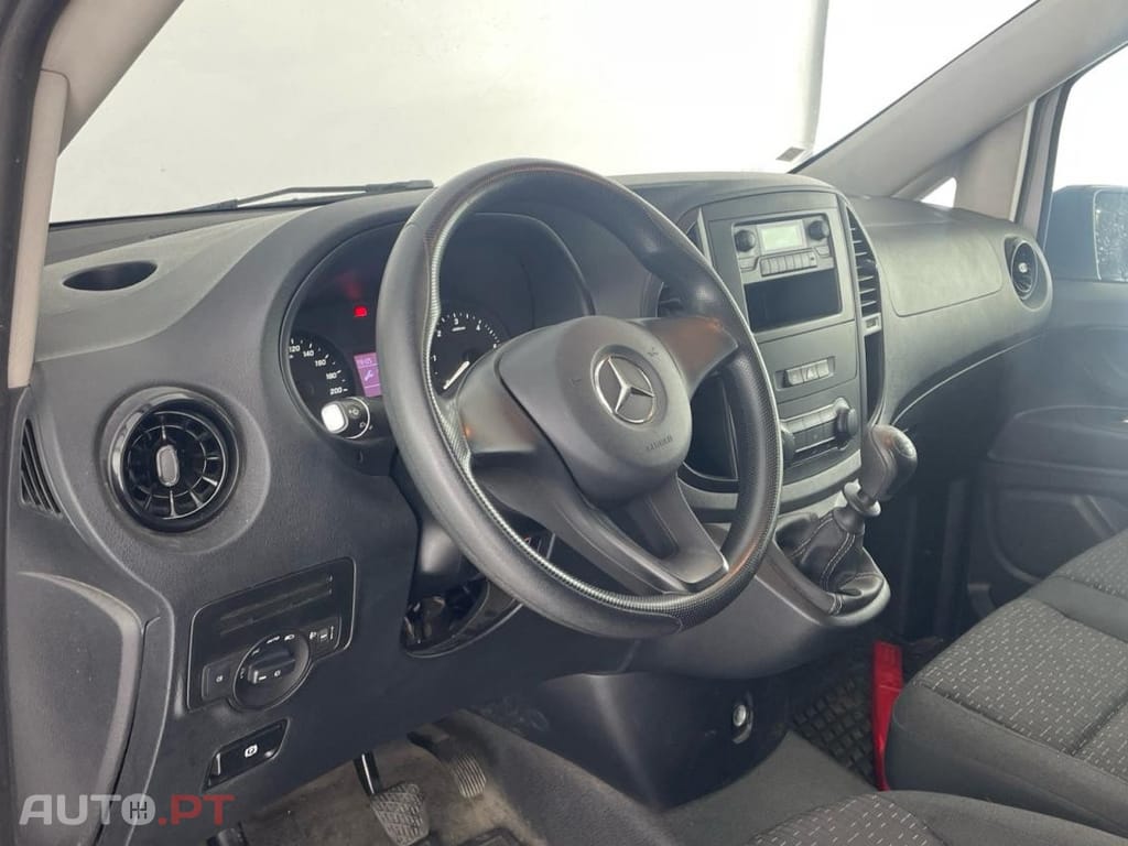 Mercedes-Benz Vito 110 CDi/32 - IVA Dedutível