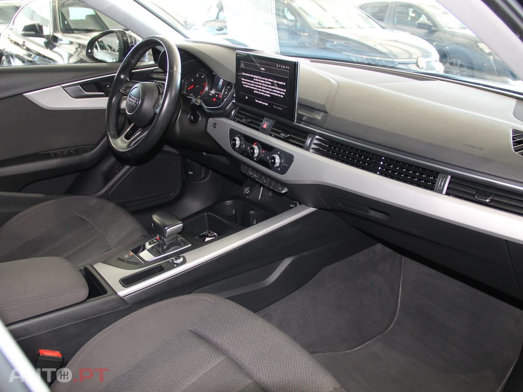 Audi A4 Avant 35 TDI S tronic