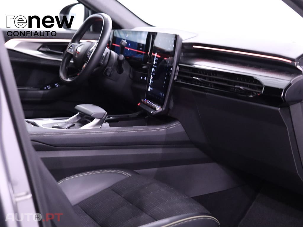 Renault Austral 1.3 Mild Hybrid Iconic Auto