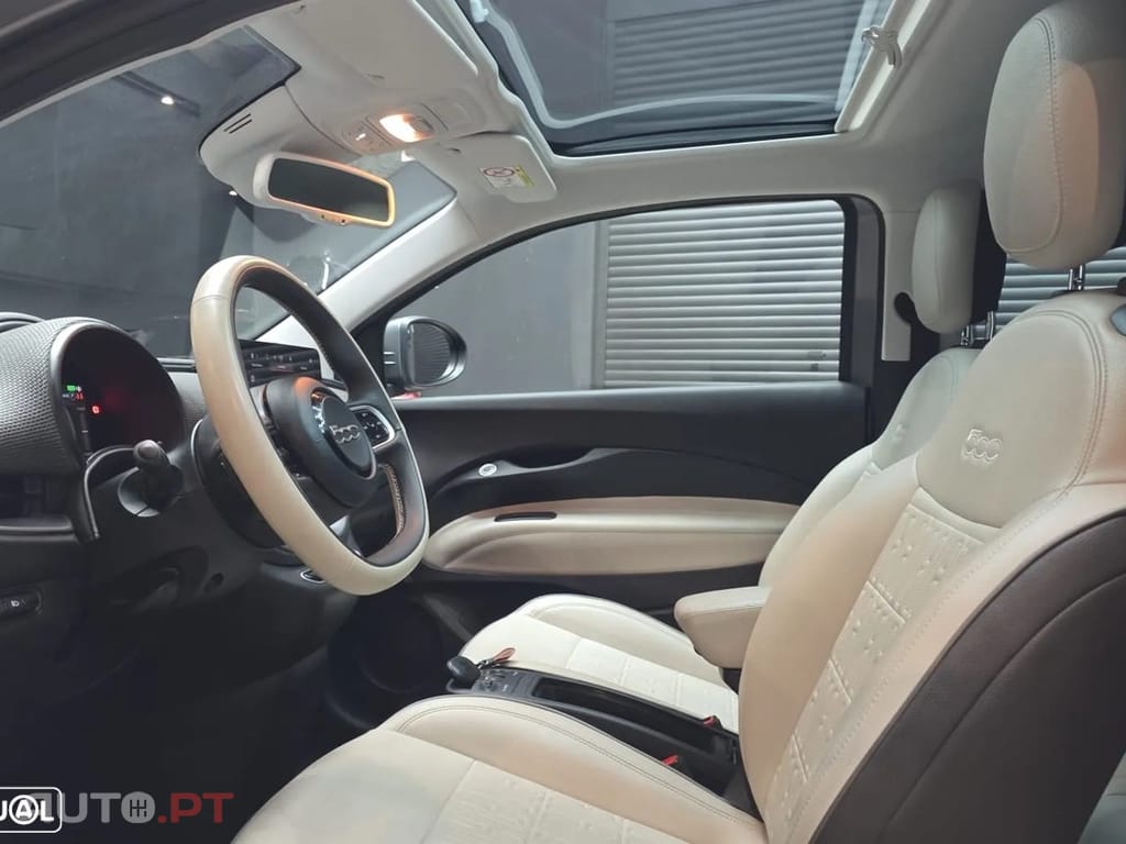 Fiat 500e 42kWh la Prima (by Bocelli)