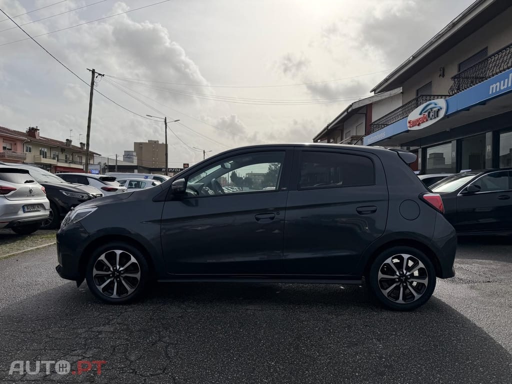 Mitsubishi Space Star 1.2 Intense Connect Edition