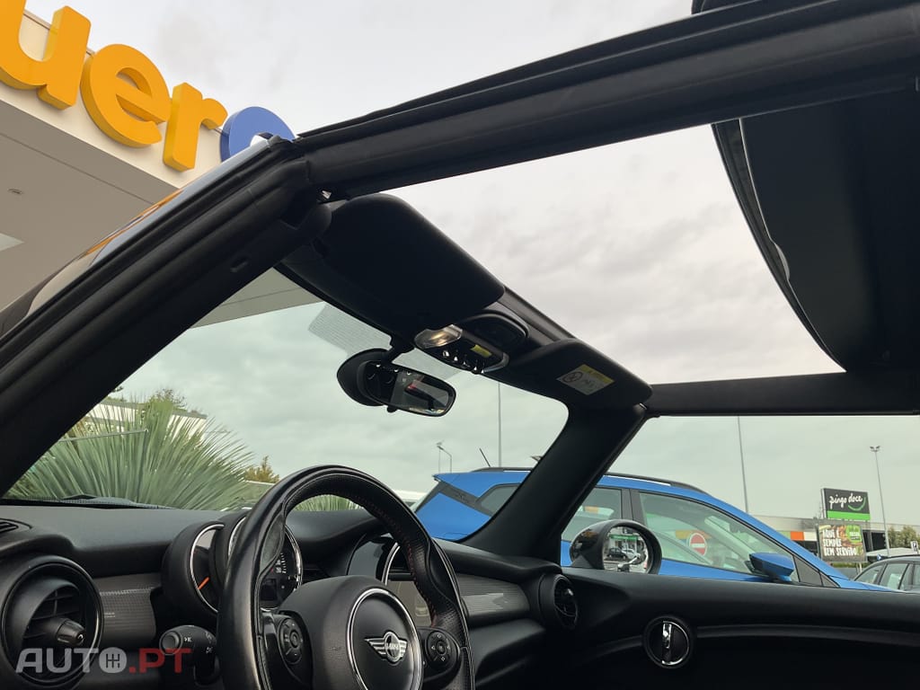 MINI Cabrio Cooper D